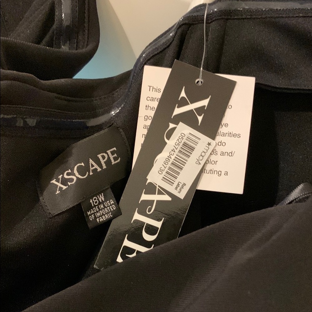 XSCAPE OFF-SHOULDER BLACK COCKTAIL DRESS - Picture 3 of 16